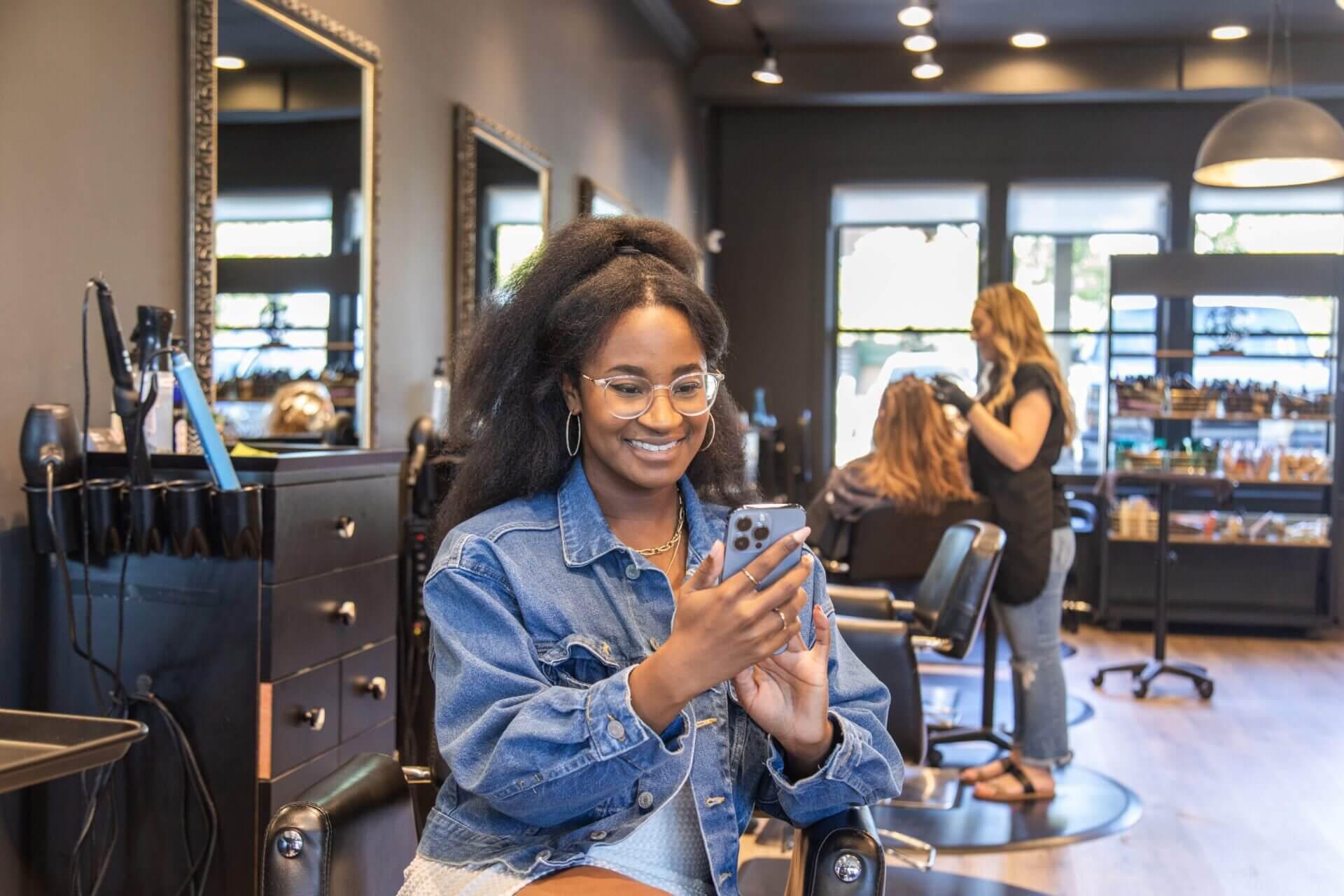 6 Ways for Hairstylists to Get More Tips Without Asking