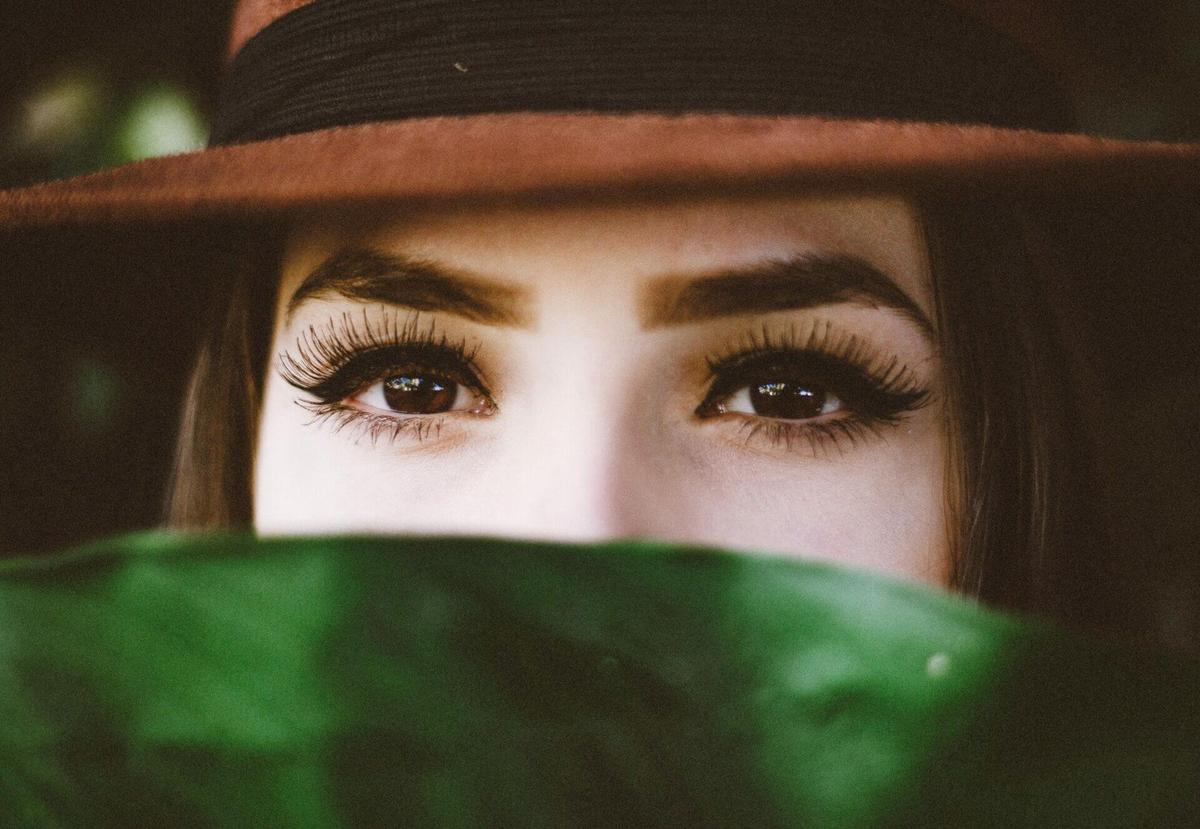 Grow Longer, Fuller Eyelashes