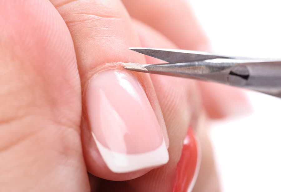 Trimming cuticles