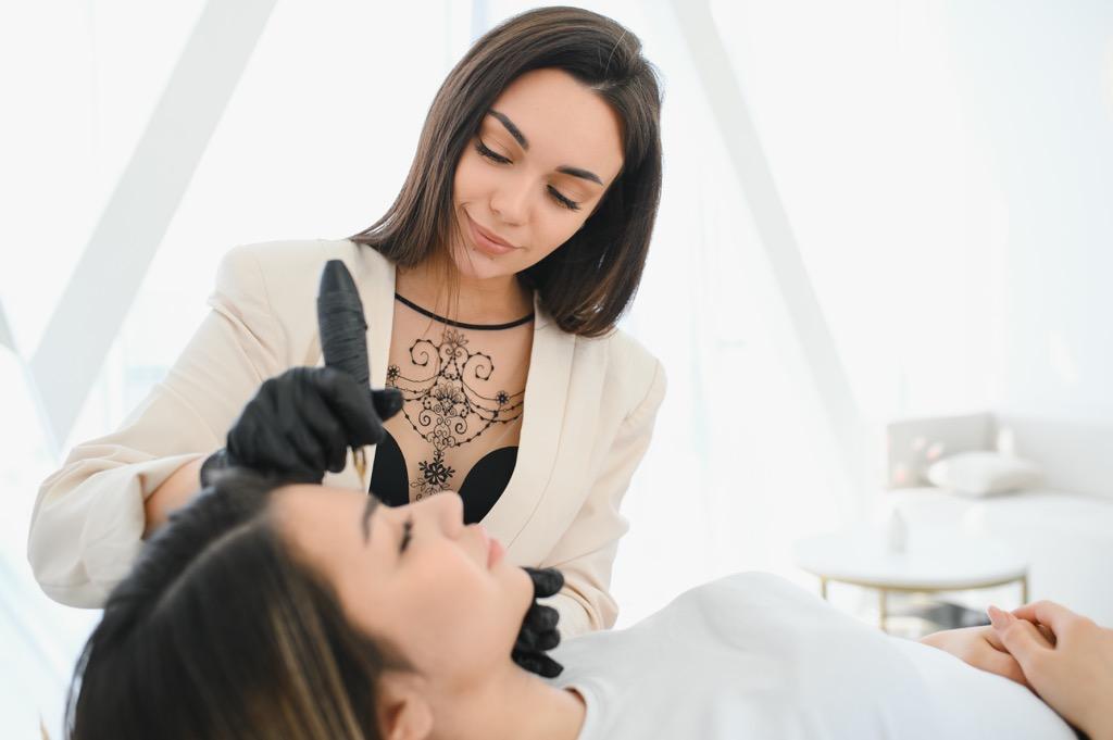 7 Tips For Marketing Your Microblading Business