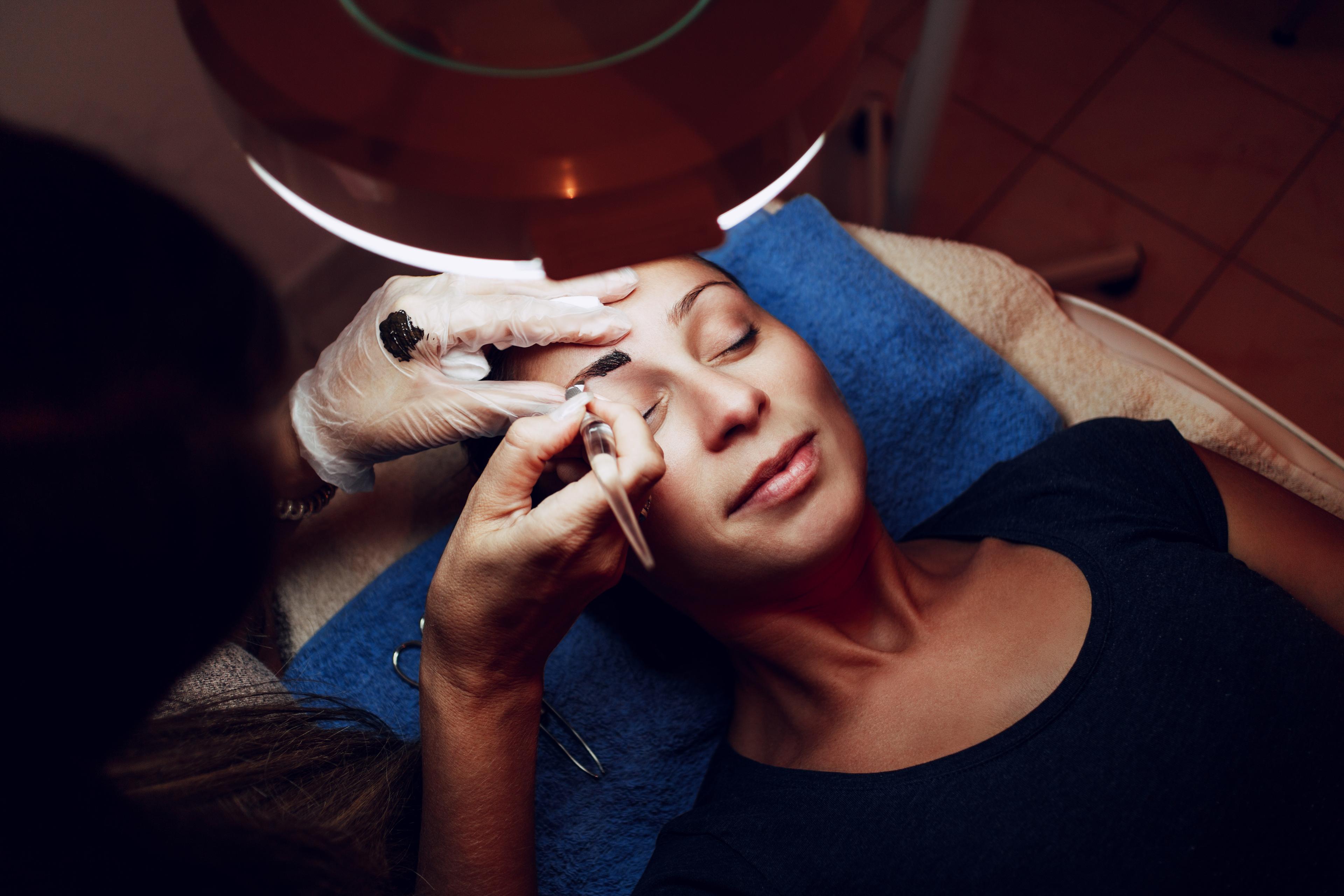 Microblading Marketing: How to Grow Your Permanent Makeup Business