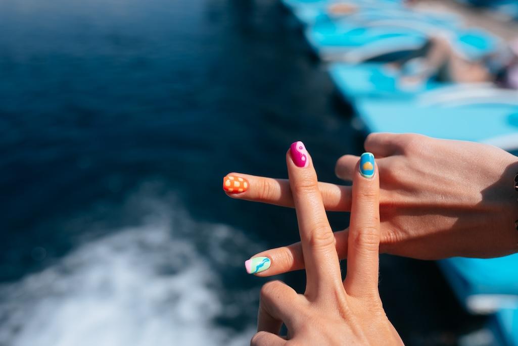 20 Summer Nails That Bring the Vacation to You