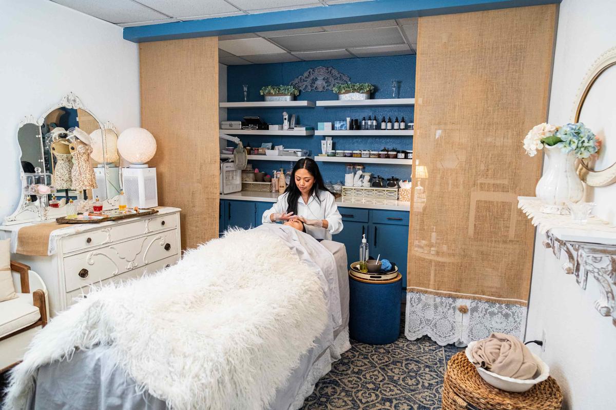 Sun Safety Education: What Every Beauty Pro NEEDS to be Telling Clients This Summer