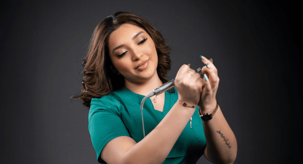 Beauty with Purpose: How Alejandra Flores Grew AM Beauty Studio & Academy with Vagaro