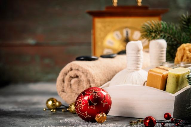 12 Holiday Marketing Ideas for Massage Therapists