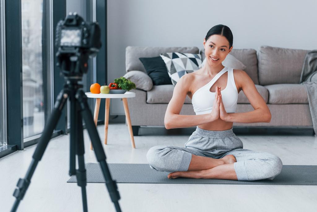 30 Best Yoga Influencers on TikTok and Instagram