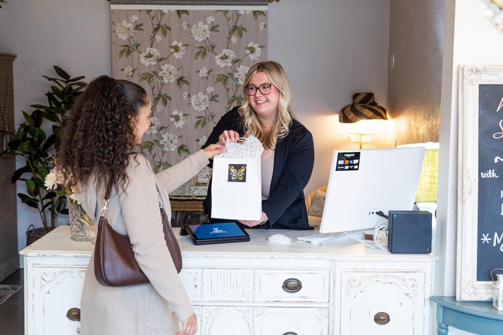 Book Now, Pay Later: How to Tell Your Clients About Affirm with Vagaro Marketing Tools