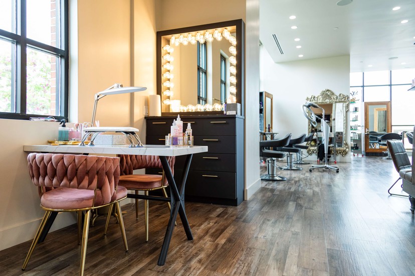 Vagaro vs. GlossGenius: Why Vagaro Doesn’t Charge Hidden Fees